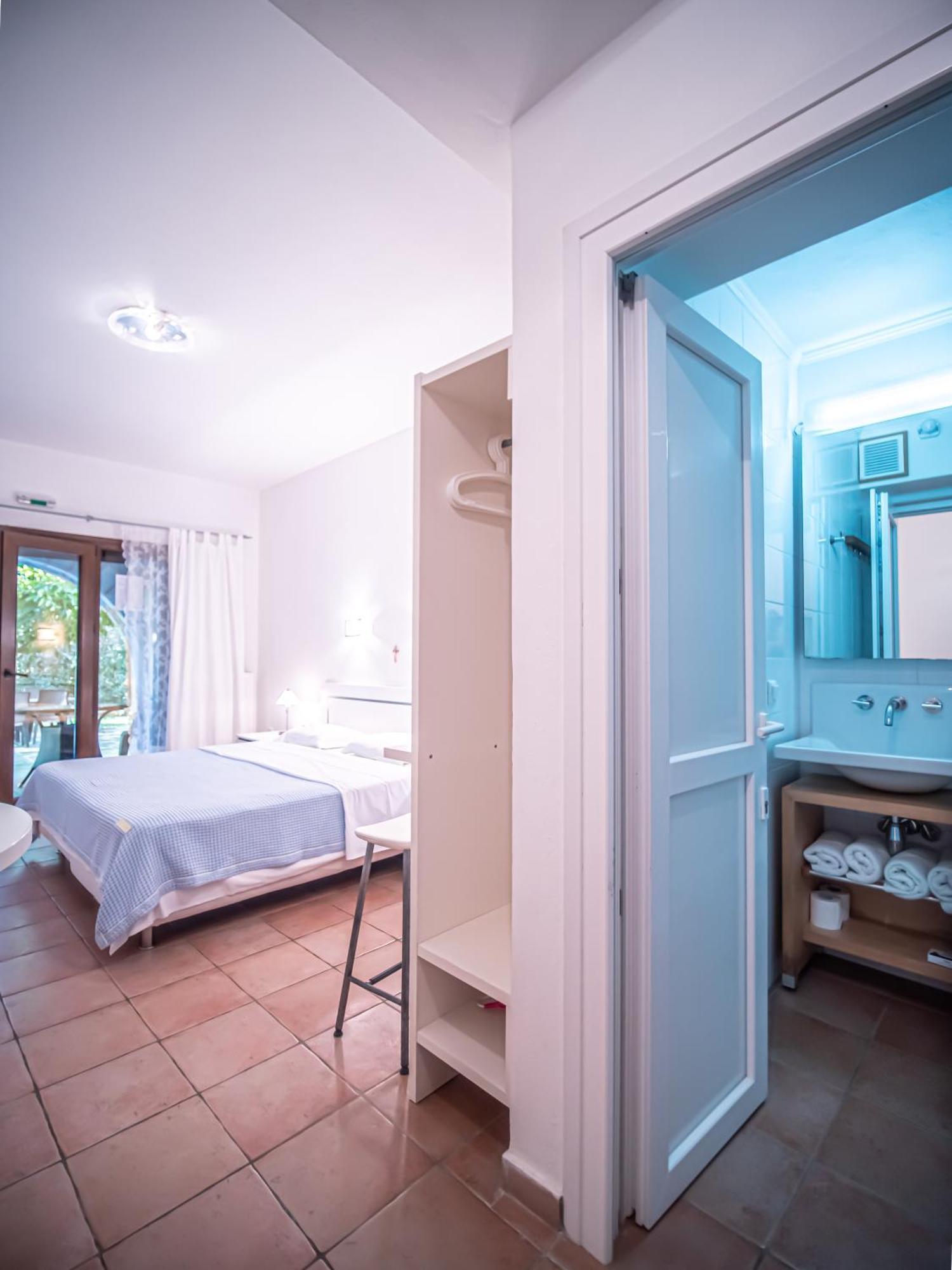 Apartament St George'S House Potistika Zewnętrze zdjęcie