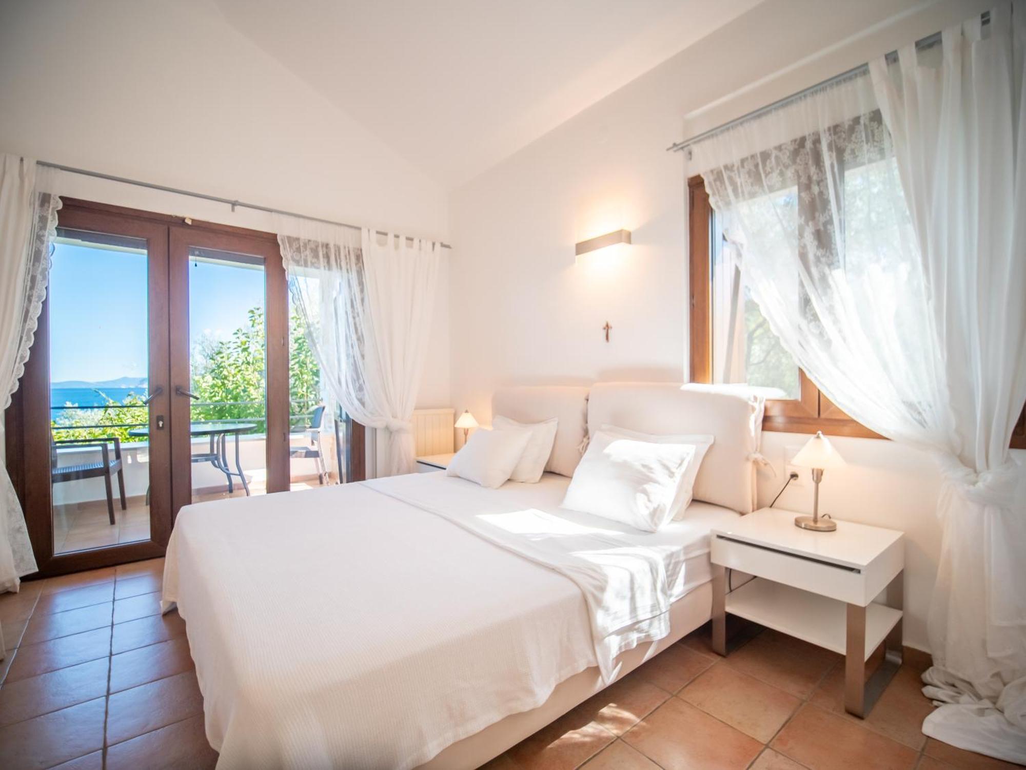 Apartament St George'S House Potistika Zewnętrze zdjęcie